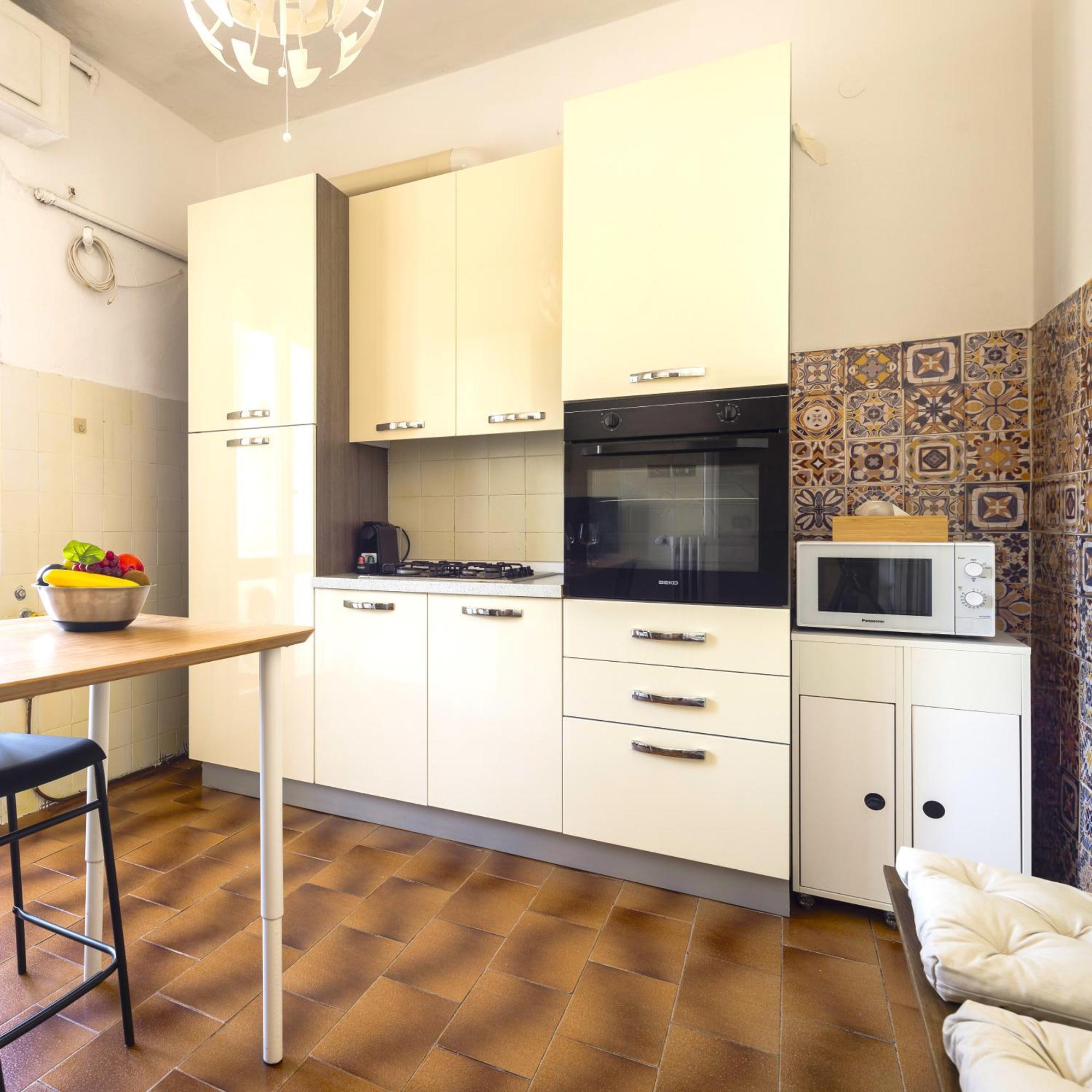 Hostly-Ai Due Passi Apartment Pisa Exterior photo