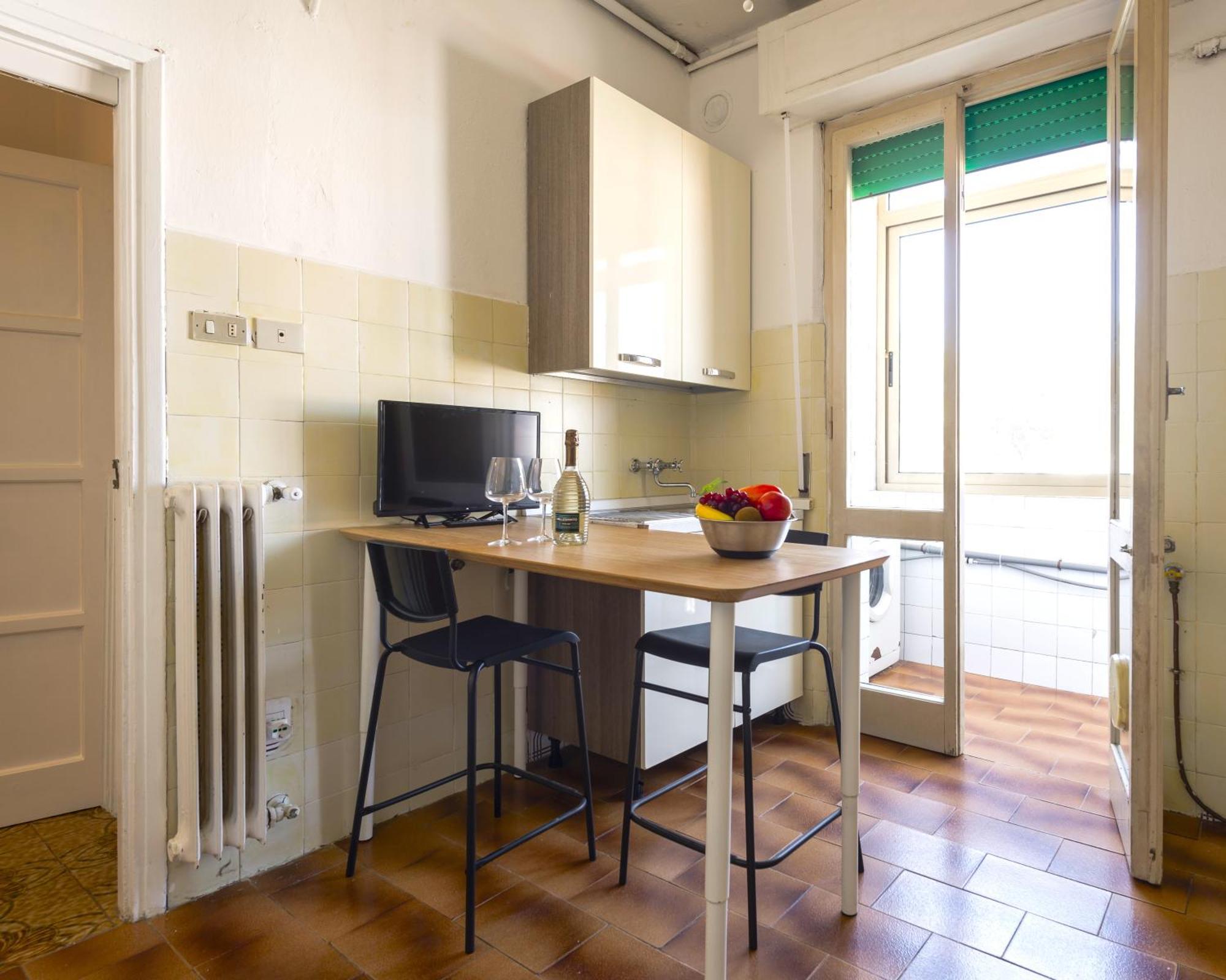 Hostly-Ai Due Passi Apartment Pisa Exterior photo